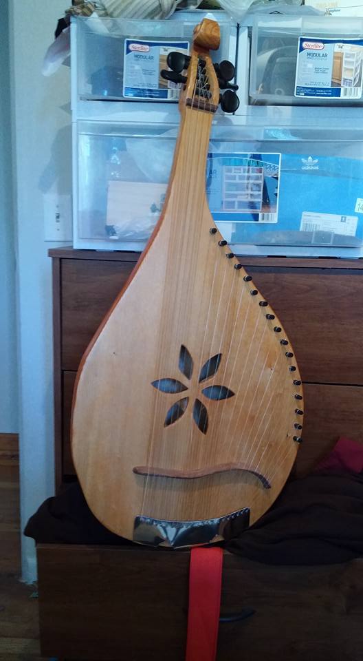 Finished folk bandura