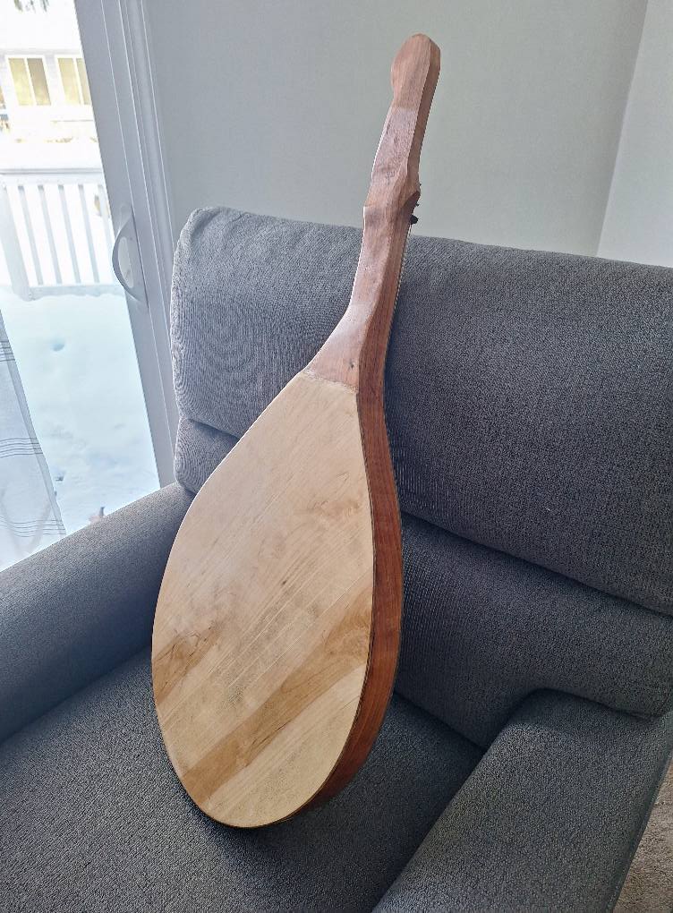 Finished folk bandura
